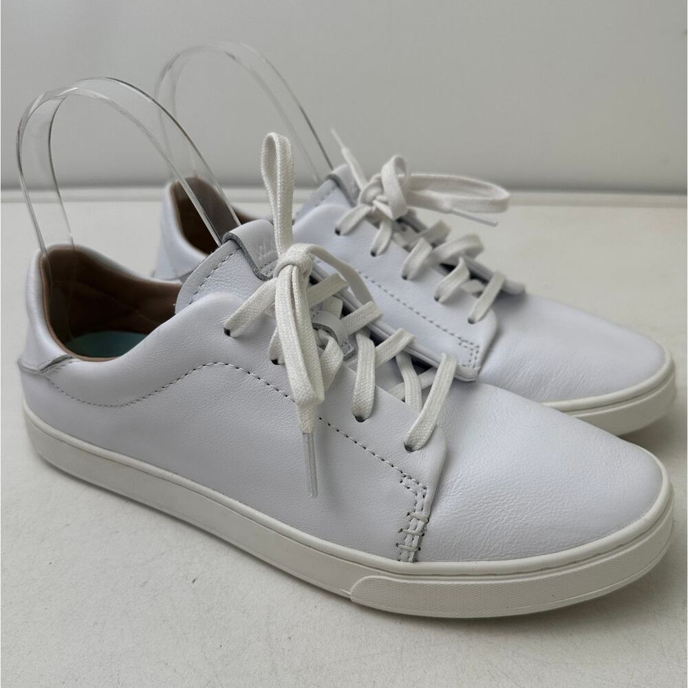 OluKai Pehuea Li 'llI Women's White Leather Sneakers Women's Sz 8